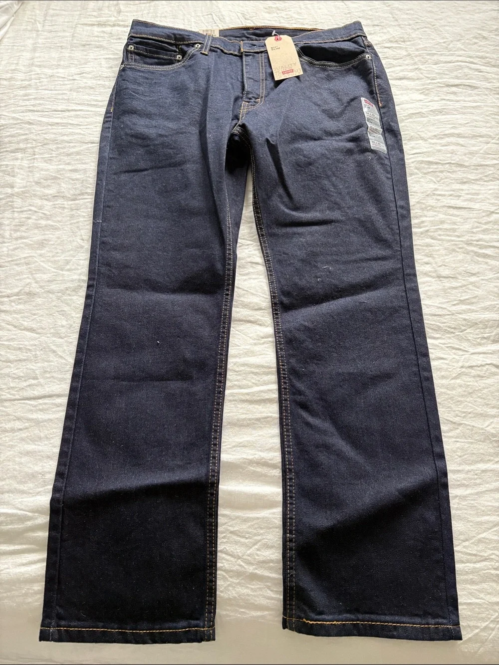 Levi's Men's Slim Jeans in Dark Indigo with Gold Stitching